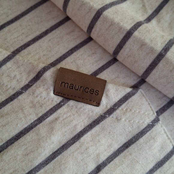 MAURICES Long Sleeve Hooded Shirt 1X - Picture 3 of 6